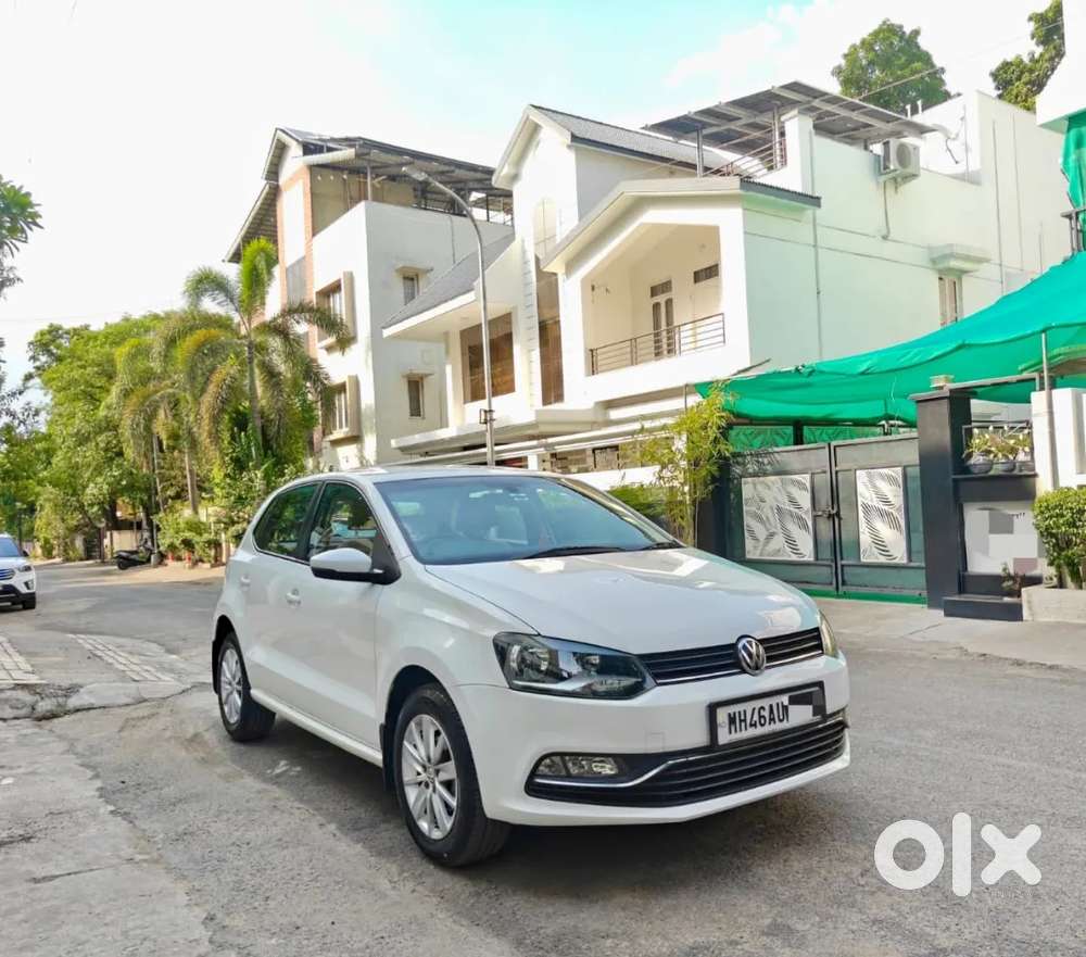 Volkswagen Polo Petrol Highline 1.2l, 2016, Petrol