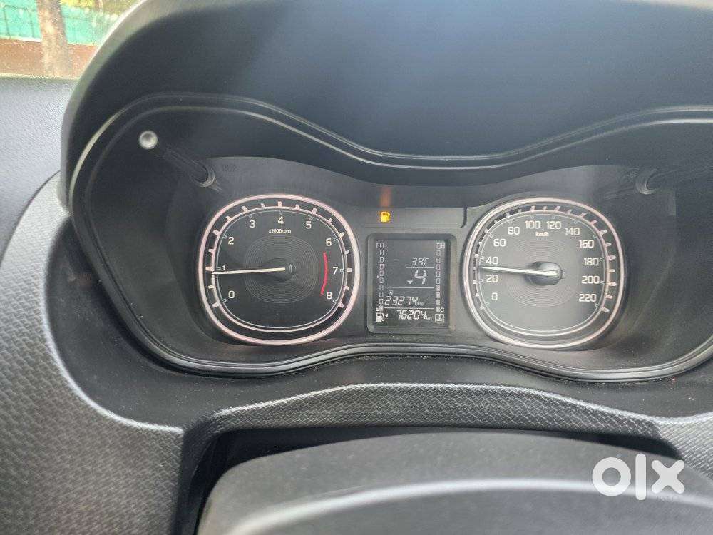 Maruti Suzuki Brezza 1.5 Zxi Smart Hybrid, 2022, Petrol