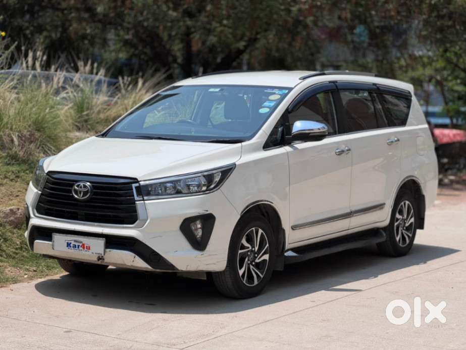 Toyota Innova Crysta 2.4 G Mt 7 Str, 2021, Diesel