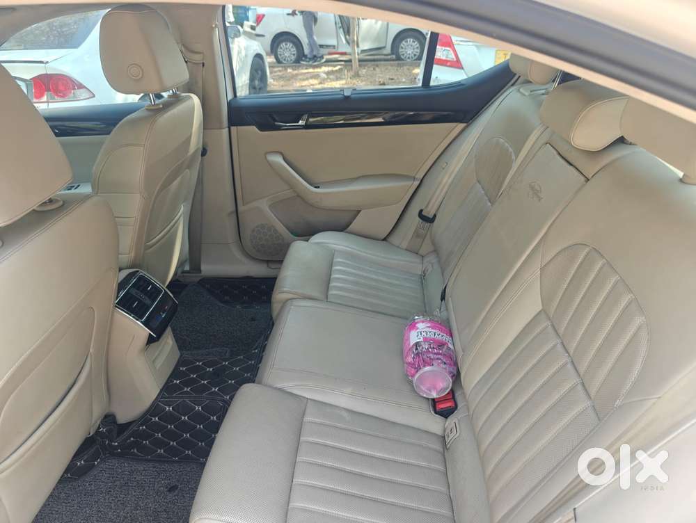 Skoda Superb L&k 2.0 Tdi At, 2017, Diesel