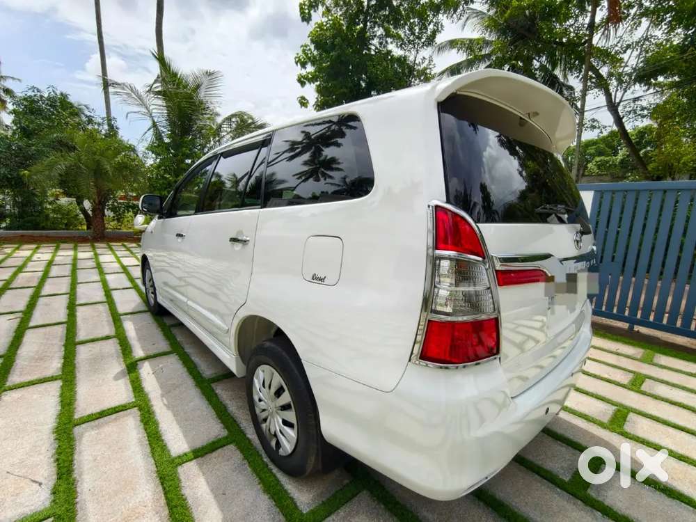 Toyota Innova 2.5 Diesel 2016. G4