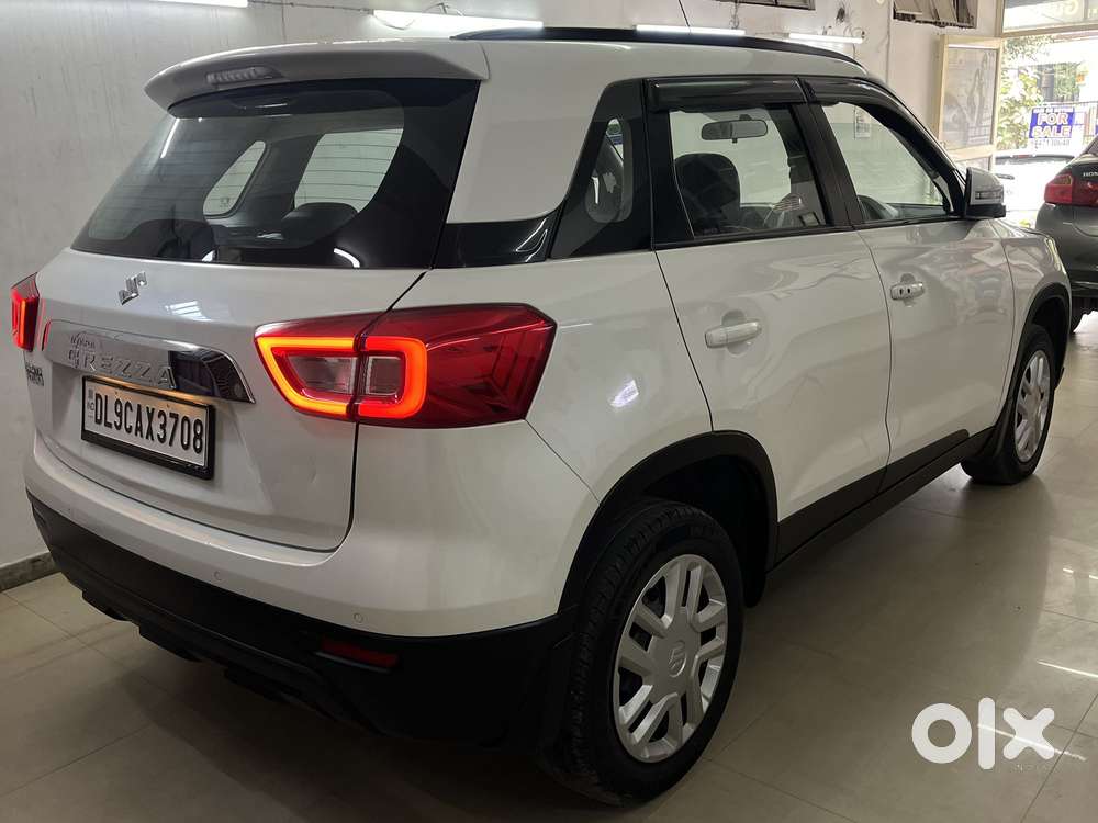 Maruti Suzuki Brezza 1.5 Vxi Smart Hybrid, 2022, Petrol