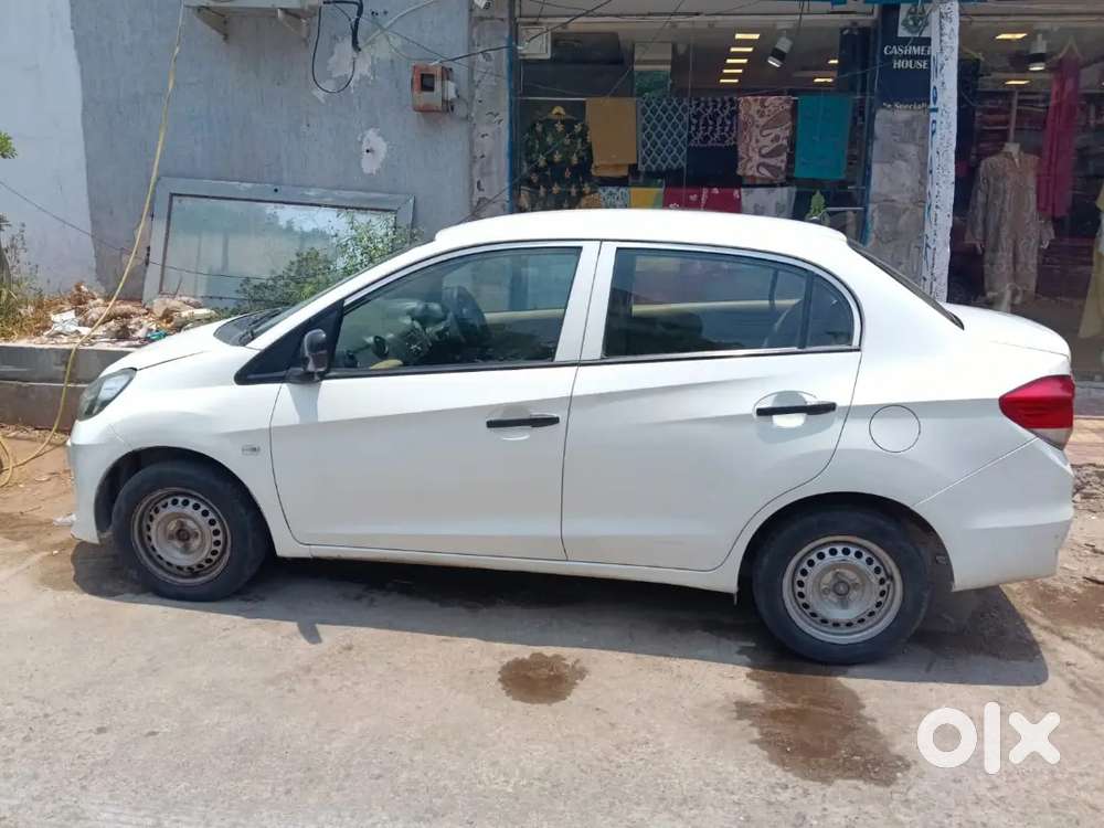 Honda Amaze 2015 Diesel 75000 Km Driven