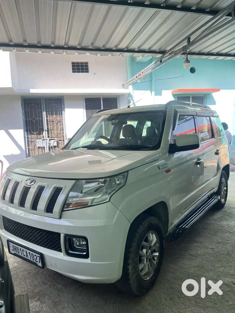 Mahindra Tuv 300 T8 Top Model