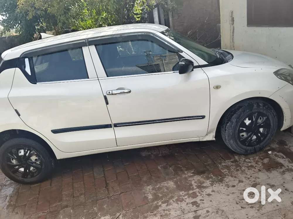 Maruti Suzuki Swift 2019 Petrol 70000 Km Driven