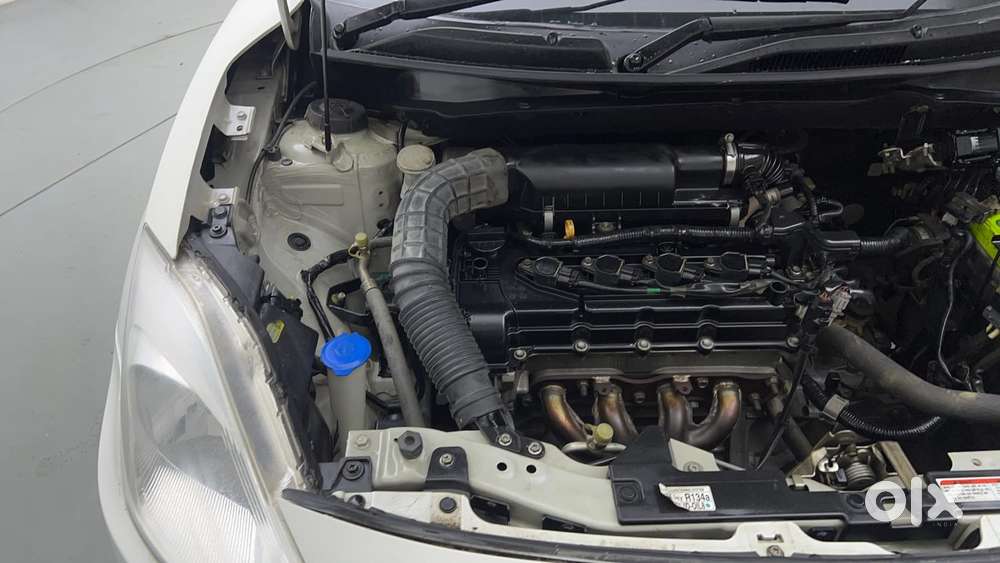 Maruti Suzuki Dzire 1.2 Vxi, 2019, Petrol