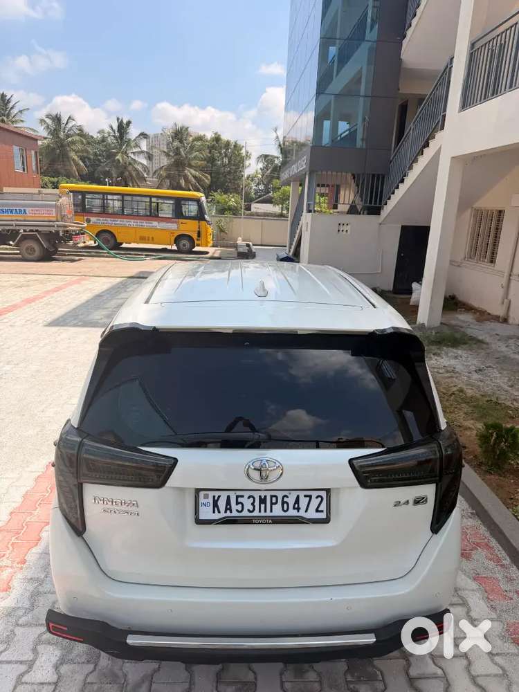 Toyota Innova Crysta 2022 Diesel Well Maintained