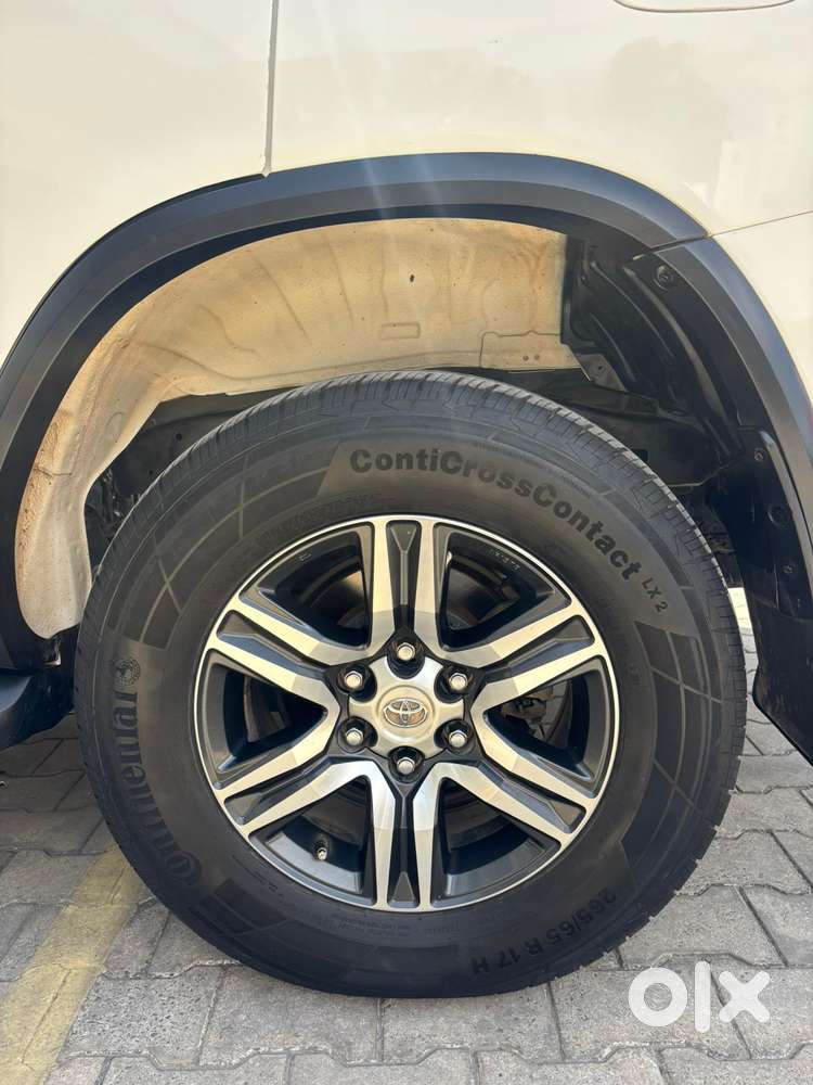 Toyota Fortuner 4x2 Mt 2.8 Diesel, 2021, Diesel