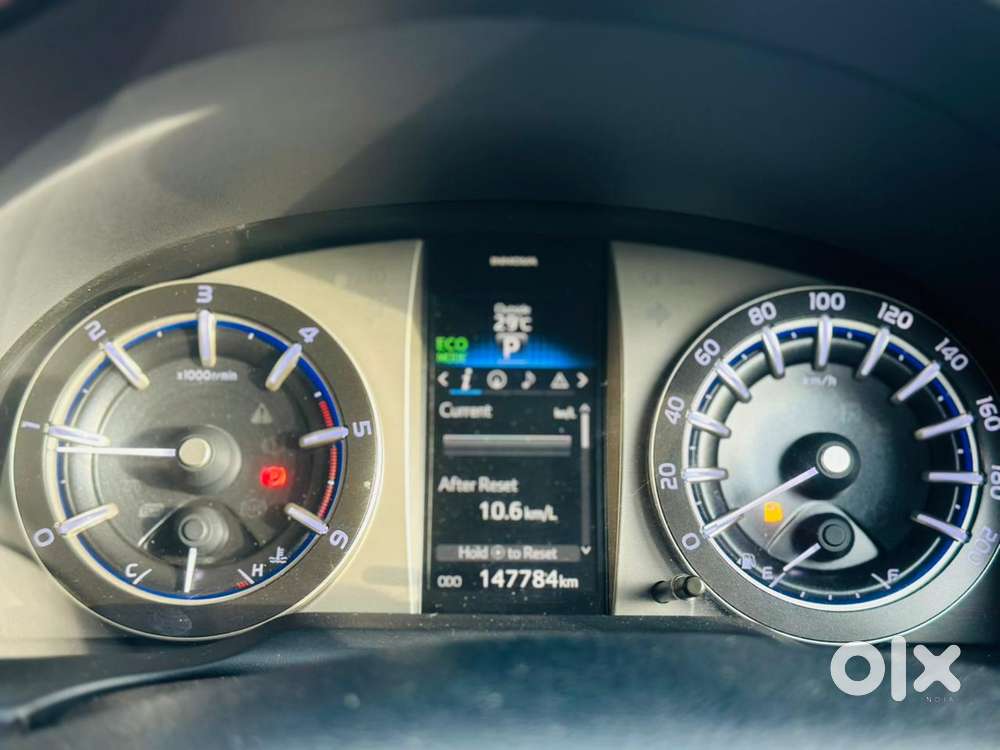 Toyota Innova Crysta 2.8z Automatic, 2017, Diesel