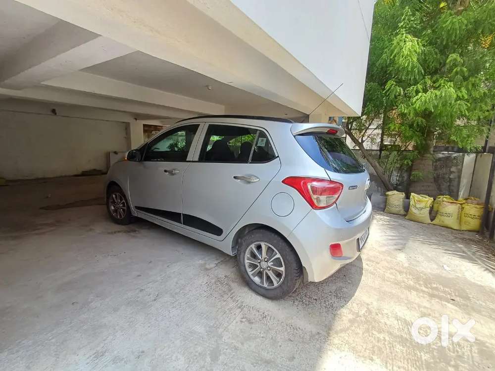 Hyundai Grand Asta I10 2016