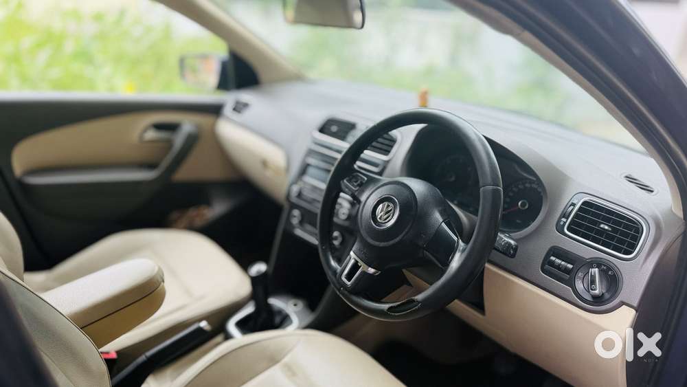 Volkswagen Vento 1.6 Highline Plus 16 Alloy, 2012, Diesel