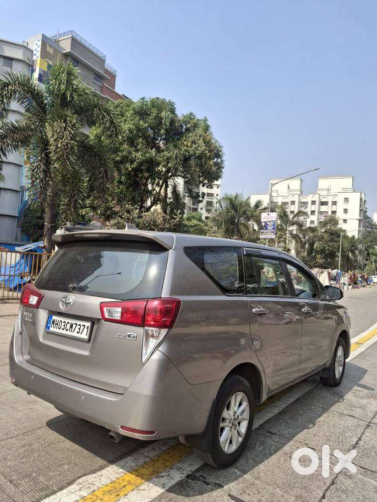 Toyota Innova Crysta 2.8 Gx At, 2017, Diesel