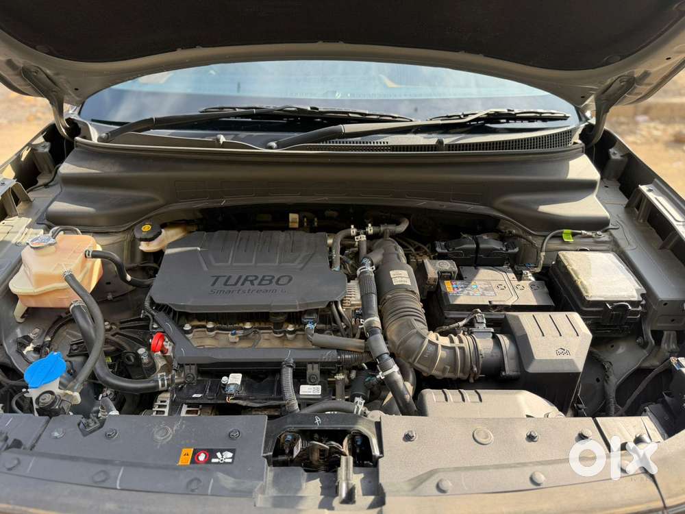 Hyundai Alcazar 1.5 Tdct Signature (o) 7s Petrol, 2025, Petrol