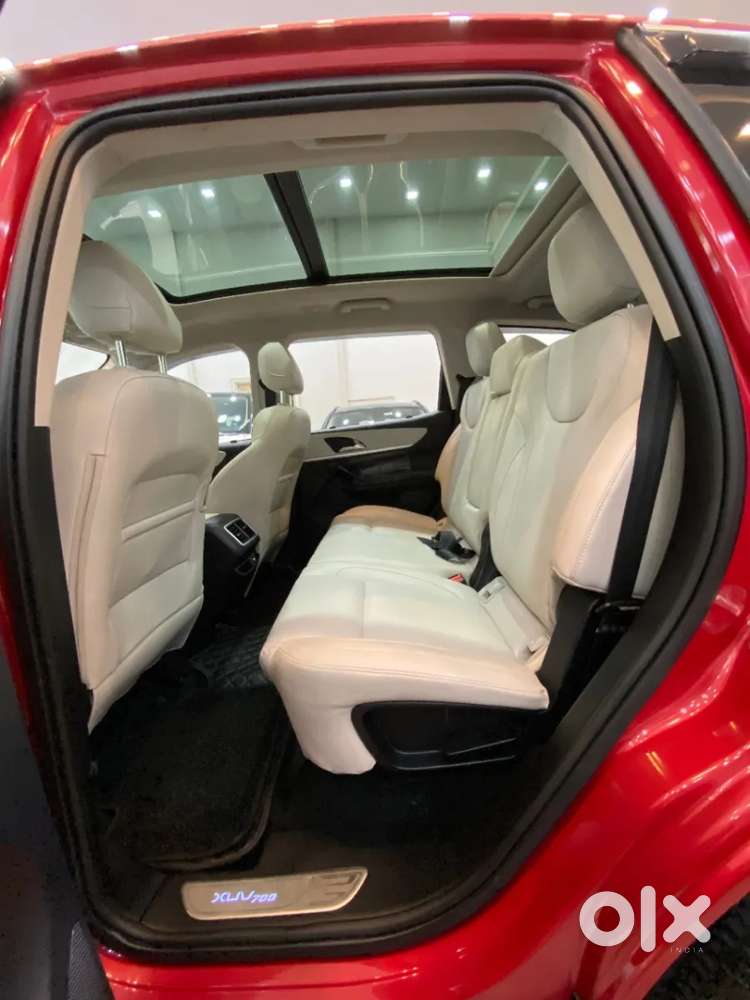 Mahindra Xuv700 2.2 Ax 7 Diesel At Str Awd, 2022, Diesel
