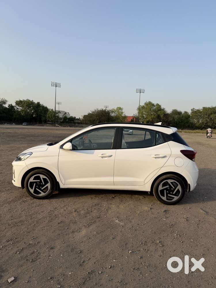 Hyundai Grand I10 Nios Sportz 1.2 At, 2025, Petrol