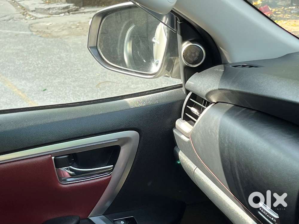 Toyota Fortuner Legender 4x2 At 2.8, 2021, Diesel