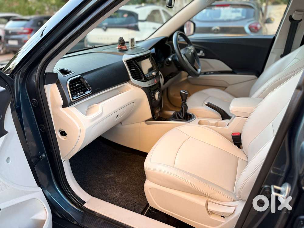 Mahindra Xuv 3xo Ax5 Ds Mt, 2023, Diesel