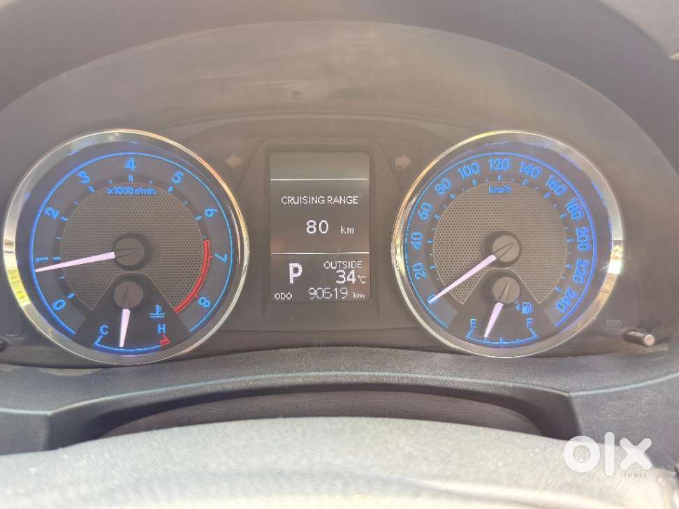 Toyota Corolla Altis G At, 2015, Petrol