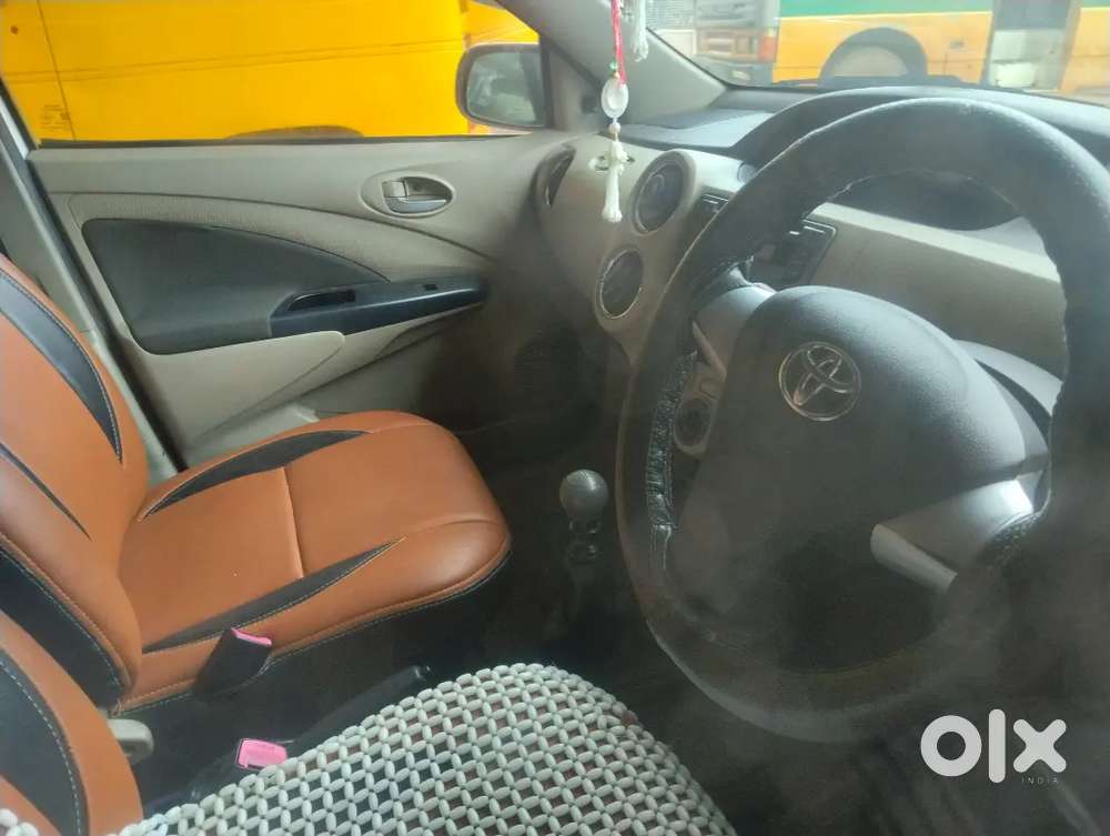 Toyota Etios 2012
