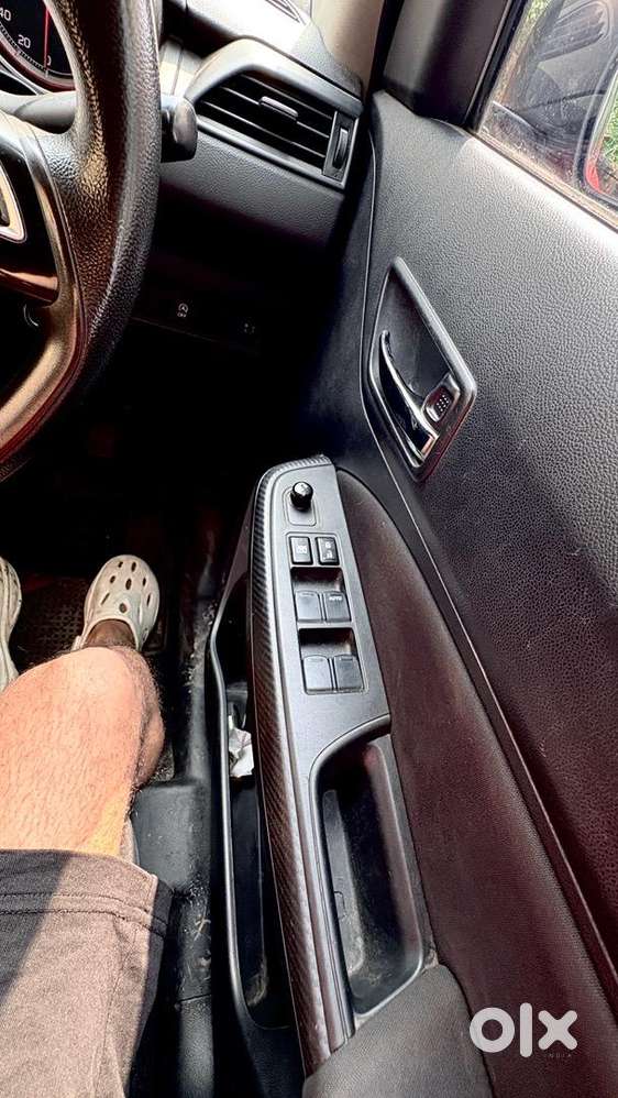 Maruti Suzuki Swift 2021 Petrol 19263 Km Driven