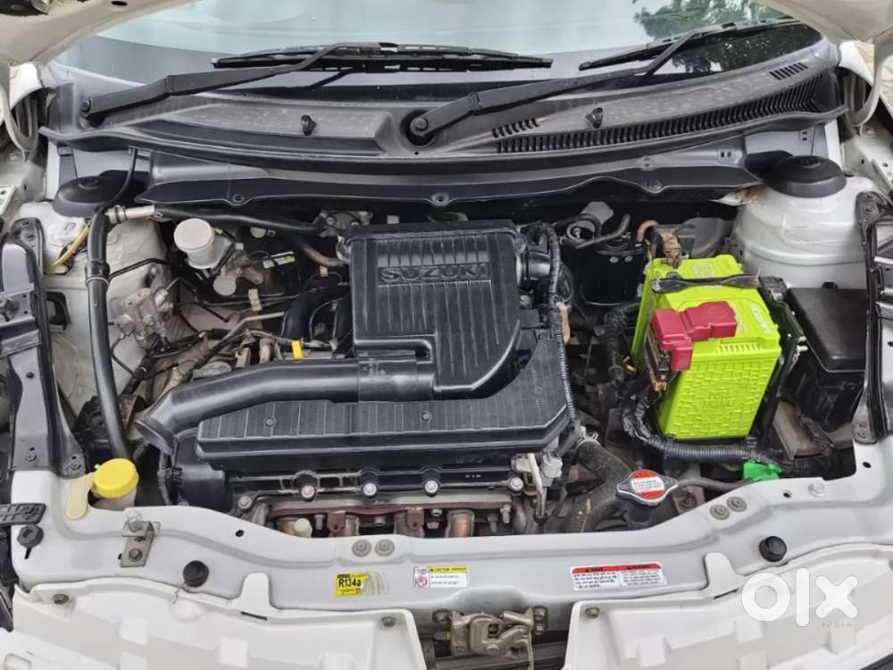 Maruti Suzuki Swift Vxi Optional, 2016, Petrol