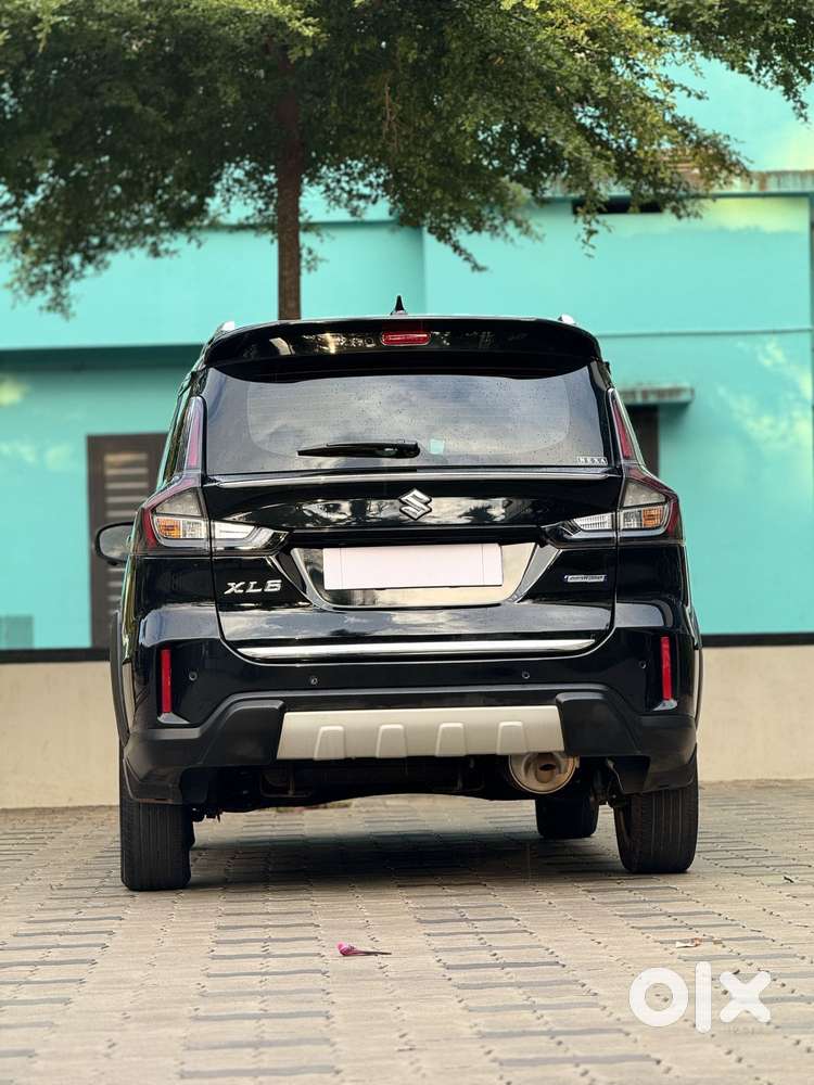 Maruti Suzuki Xl6 1.5 Alpha At, 2024, Petrol