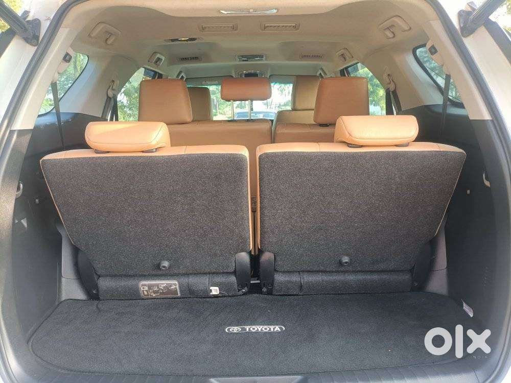 Toyota Fortuner 4x2 At 2.8 Diesel, 2023, Diesel