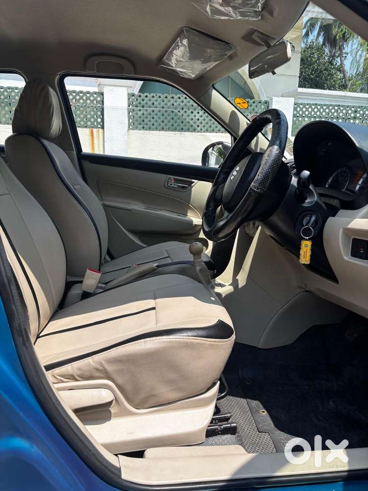 Maruti Suzuki Swift Dzire 1.2 Vxi Bsiv, 2013, Petrol