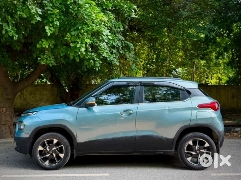 Tata Punch Accomplished Dazzle Sunroof Cng, 2024, Petrol