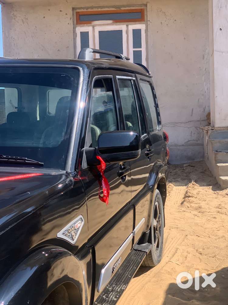 Mahindra Scorpio 1.99 S6 Plus 2016 Model