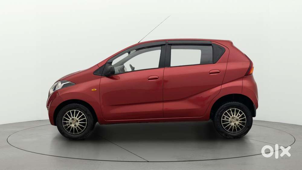 Datsun Redigo T Option, 2017, Petrol
