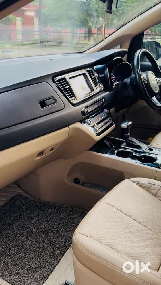 Kia Carnival Limousine, 2022, Diesel