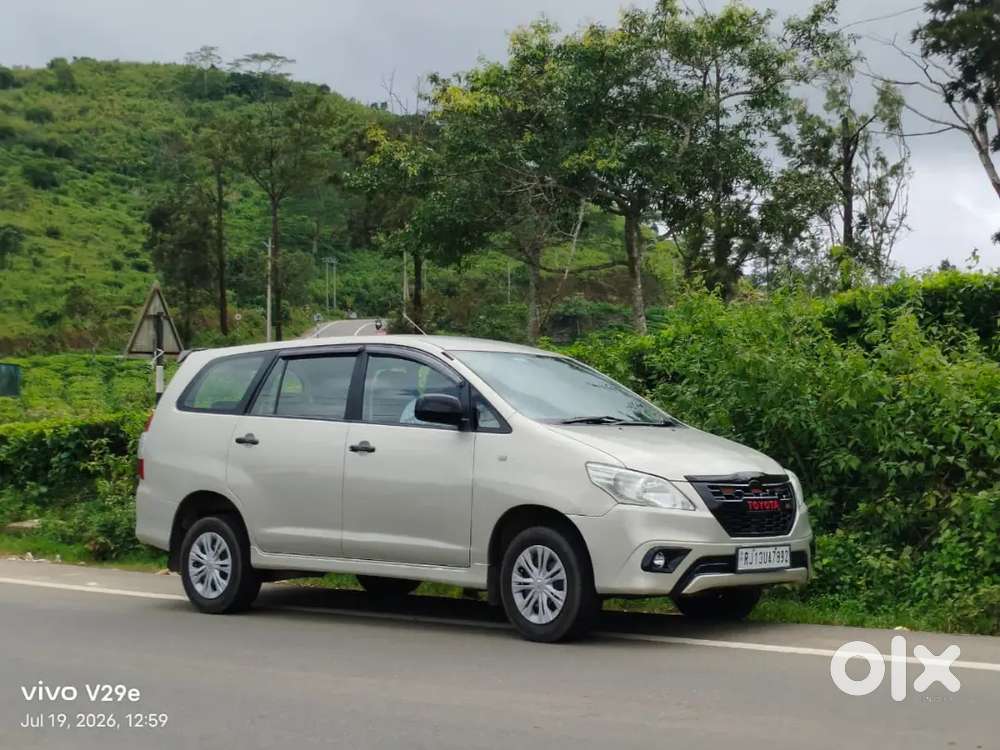 Toyota Innova 2.5 Diesel Manual 2016