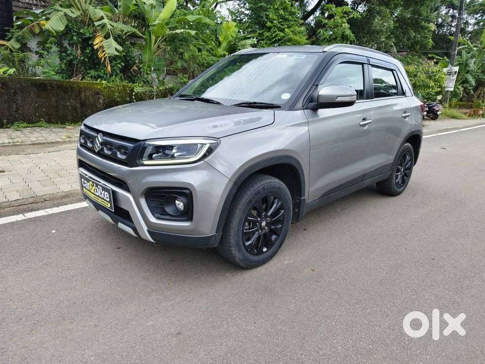 Maruti Suzuki Brezza 1.5 Zxi Smart Hybrid, 2022, Petrol