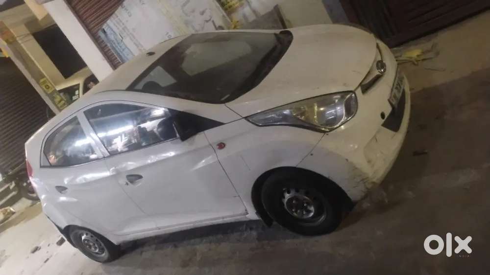 Hyundai Eon 2013 Cng & Hybrids 90000 Km Driven