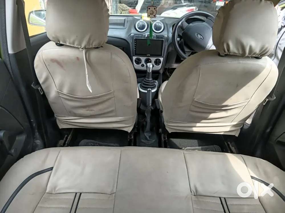 Ford Figo Petrol Zxi 2012 Second Owner