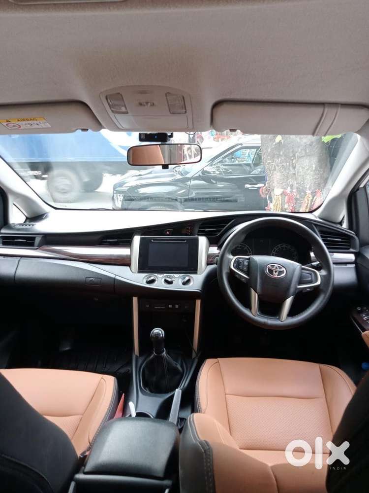 Toyota Innova Crysta 2.7 Gx Mt, 2019, Diesel