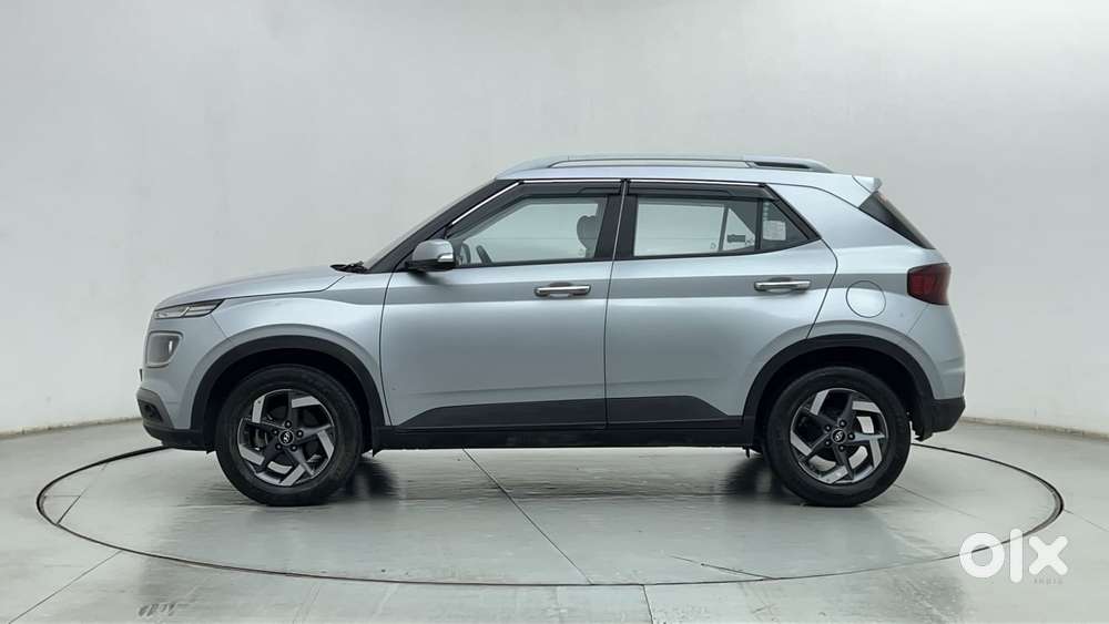 Hyundai Venue Sx (o) Mt 1.0 Turbo, 2022, Petrol