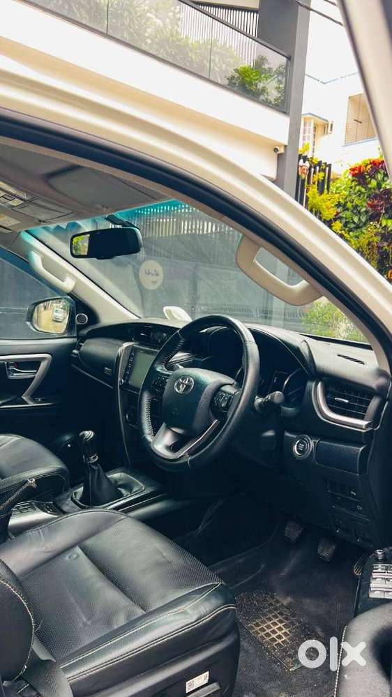 Toyota Fortuner 4x2 Mt 2.8 Diesel, 2023, Diesel