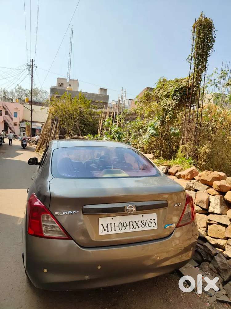 Nissan Sunny 2012 Diesel 245000 Km Driven