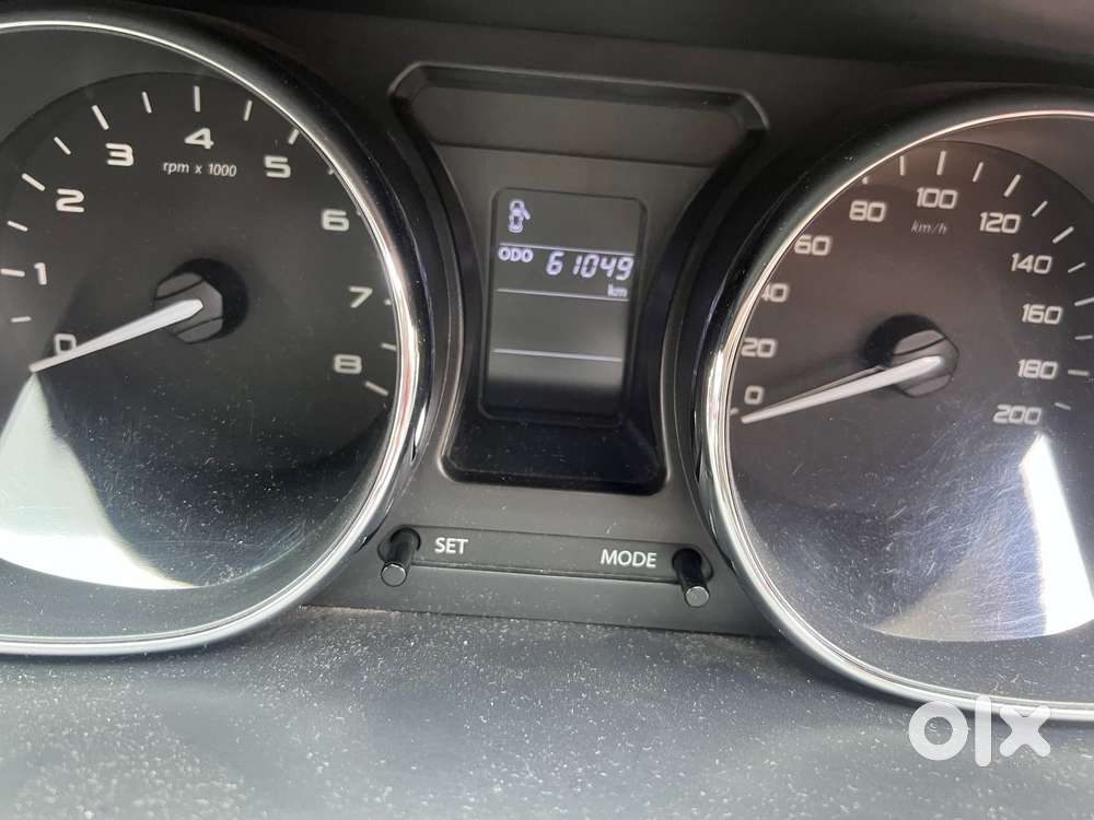 Tata Tiago 1.2 Revotron Xza, 2019, Petrol
