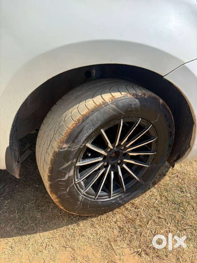Maruti Suzuki Swift Vxi + Manual, 2020, Petrol