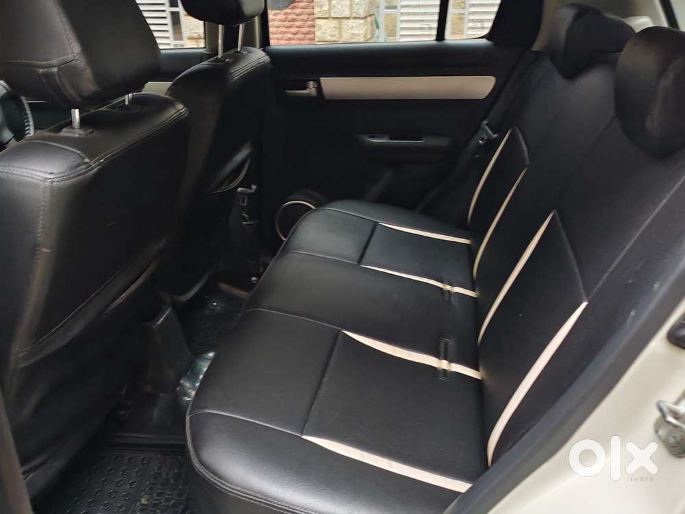 Maruti Suzuki Swift Vxi Bsiii, 2011, Petrol