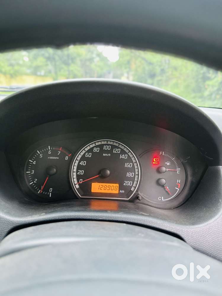 Maruti Suzuki Swift 1.3 Vxi, 2005, Petrol