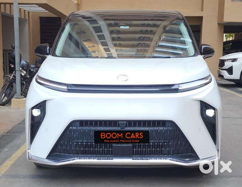 Mg M9 Ev, 2025, Electric