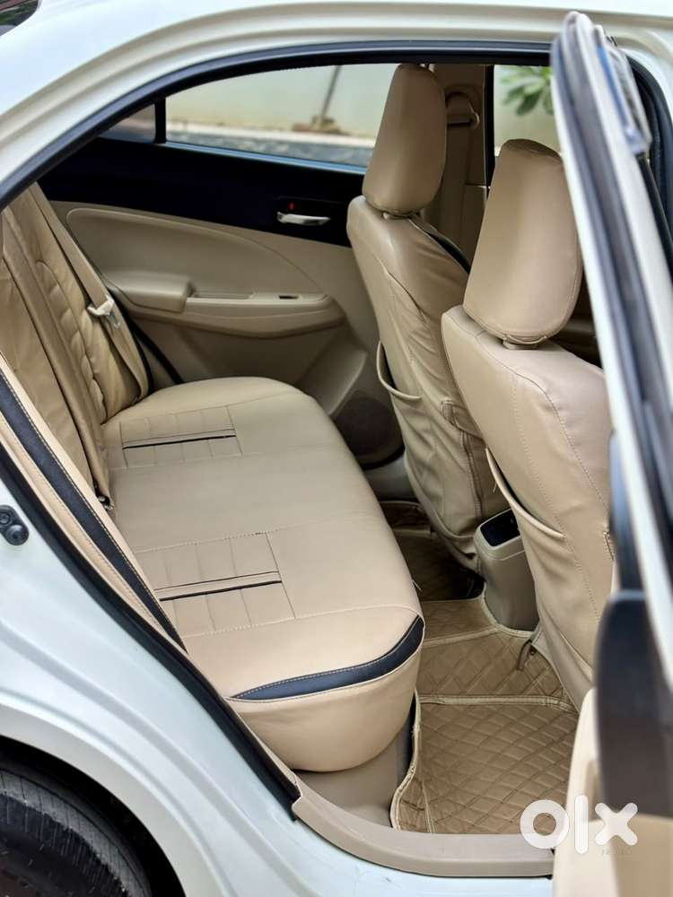 Maruti Suzuki Swift Dzire Vxi Optional, 2022, Cng & Hybrids