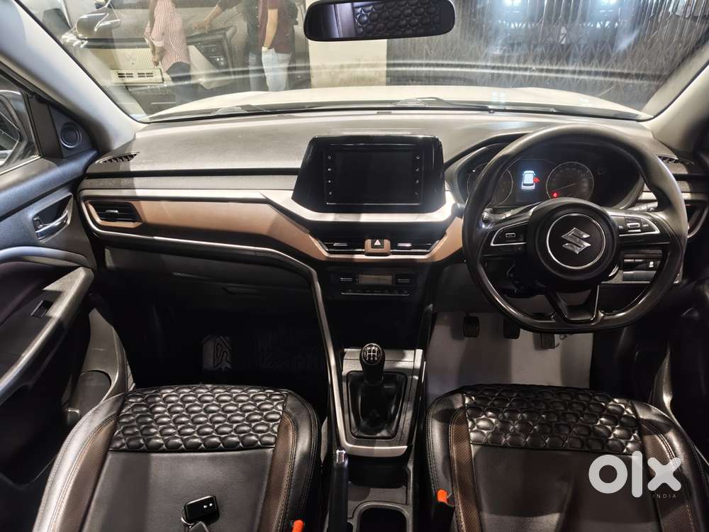 Maruti Suzuki Brezza 1.5 Zxi Smart Hybrid, 2023, Petrol