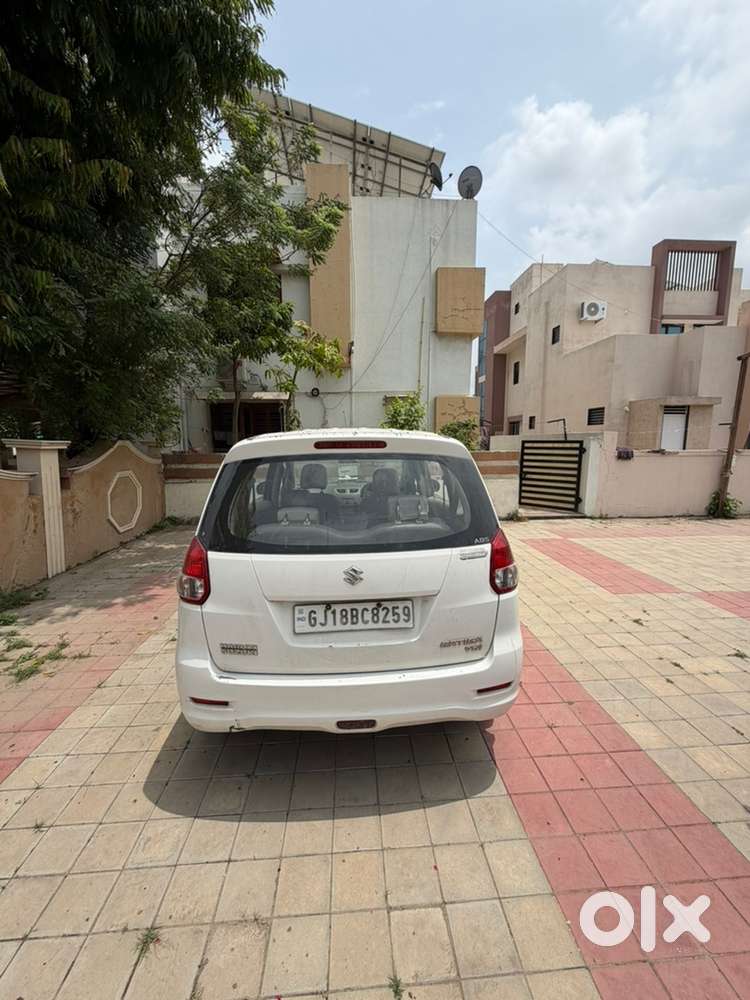 Maruti Suzuki Ertiga Diesel Manual 2014