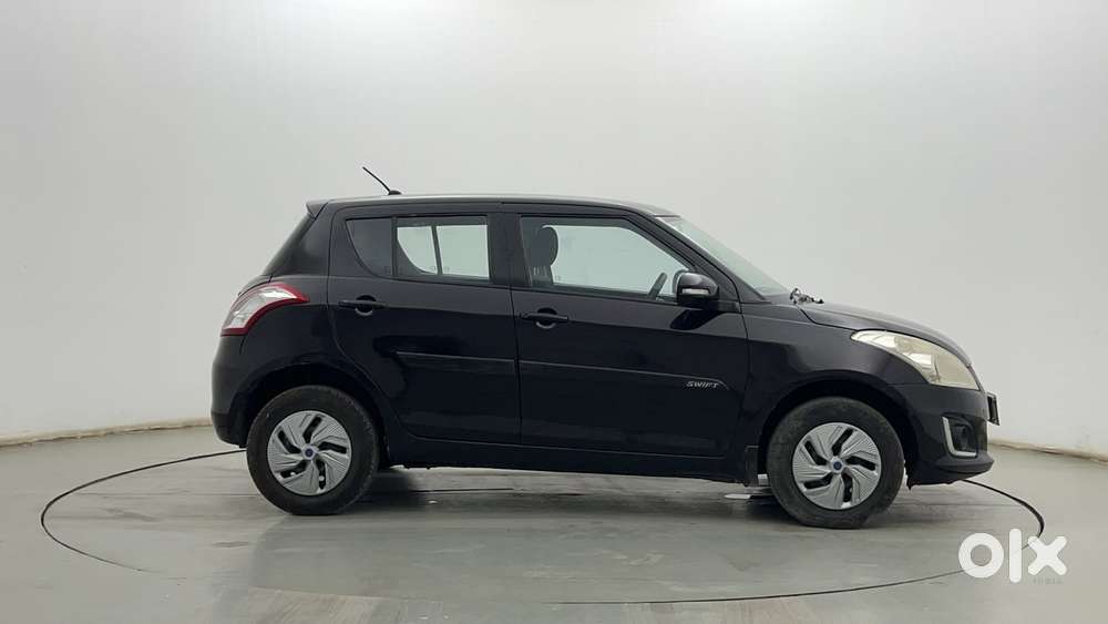 Maruti Suzuki Swift Vvt Vxi, 2016, Petrol