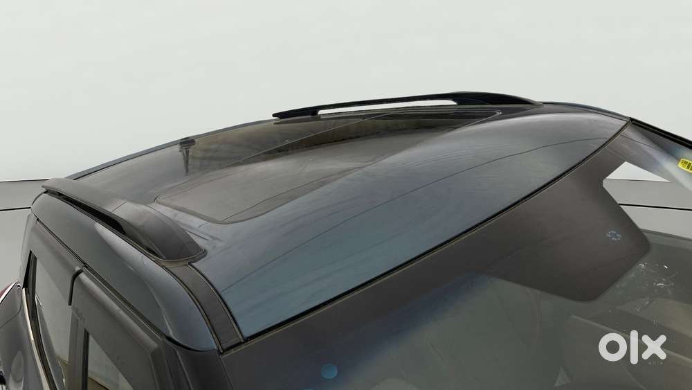 Mahindra Xuv300 W8 Option, 2020, Petrol